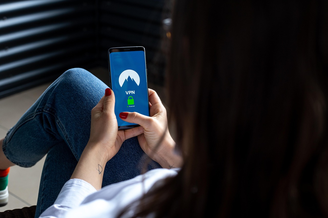 海信通信实名账号：海外旅游选购流量卡：不容错过的小技巧